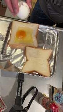 ピザパン風！ケチャップ塗ってもらった方が美味しいと思います🙏一緒に作りましょう！#料理 #cooking #egg #卵 #食パン #pizza