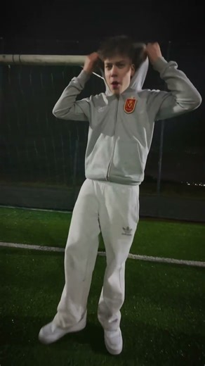 Hoodie with a logo you can change🫡 #football