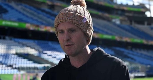 Beanie for Brain Cancer: Mark Hughes Big Three Trek launch
