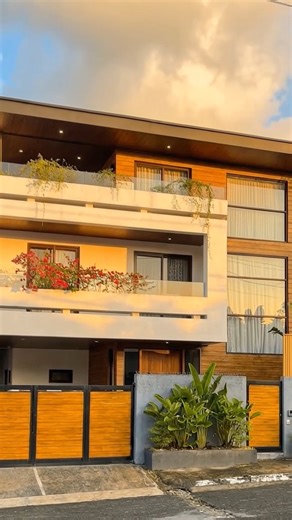 Homescape Realty on Instagram: "For Sale: Modern Contemporary 3-Storey House and Lot in Marcelo Green Village, Parañaque City 📍Property Code: HL_1483 📍Category: For Sale 📍Project: Marcelo Green Village 📍City: Parañaque City 📍Unit: Five Bedrooms (5BR), 4 T&B 📍Size: LA 378 sqm; FA 650 sq m 📍Parking: 3 carport 📍Php: ₱75,000,000 Other Details: ✅ 3-Storey Modern Home ✅ 5 Bedrooms ✅ Master’s Bedroom with walk-in closet, His & Hers lavatory, toilet & bathtub ✅ Girls’ Bedroom with walk-in closet