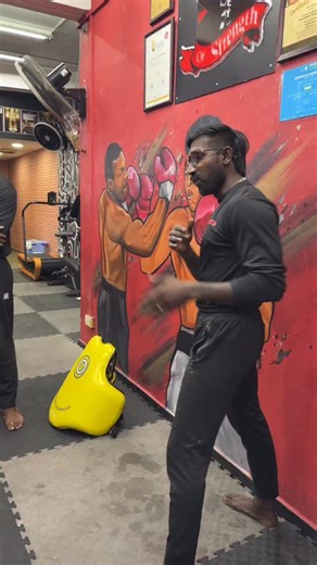 KOS BOXING GYM 🇸🇬 | How to land Body hook | Instagram