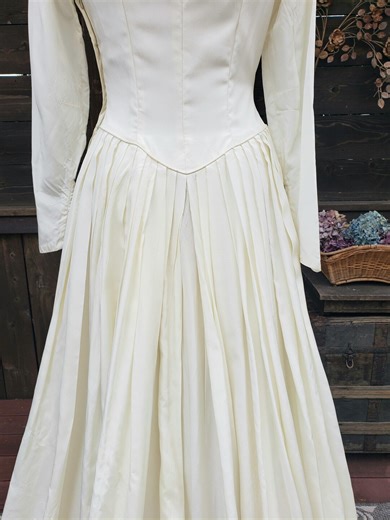 1940s Wedding Gown: Vintage Bridal Dress - Etsy