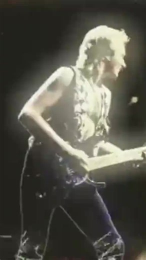 This week in 1992, Def Leppard released