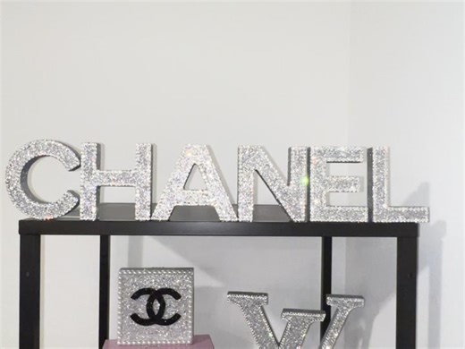 Chanel Room Decor Ideas for a Glamorous and Pretty in Pink Makeover