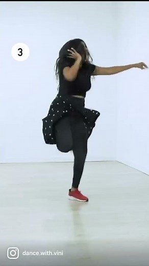 Wanna learn these 5 Kuthu steps? Drop a 🔥 for the tutorial #kuthudance #vinathasreeramkumar