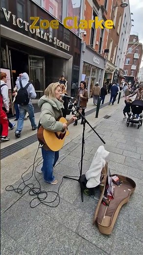 🎵 Feel the Energy! Zoe Clarke Busking Springsteen Classics on Grafton Street 🎶