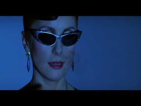 BELA LUGOSI’S DEAD FULL BAUHAUS VERSION WITH GOTH / HORROR VIDEO MIX