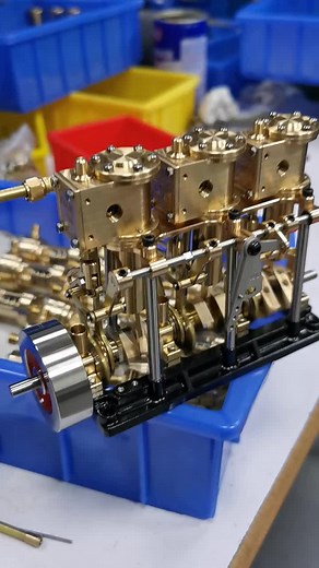 3-Cylinder Reciprocating Steam Engine for Model Boats