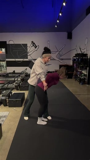 “I’m floundering!!!” 😂😂 tried to channel dylan efron & daniella on DWTS… emphasis on tried🤡 @Alia Jones #dwts #dancingwiththestars #swim #dance #bestie