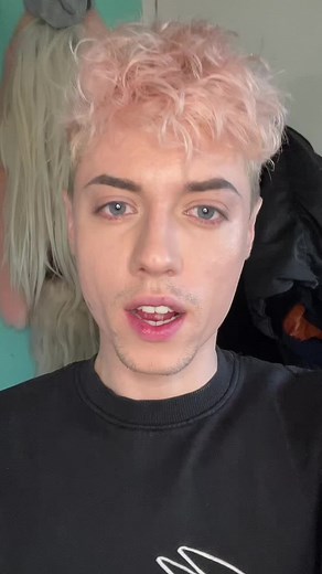 Barney Makeup Tutorial - Unique Barney Inspired Look!
