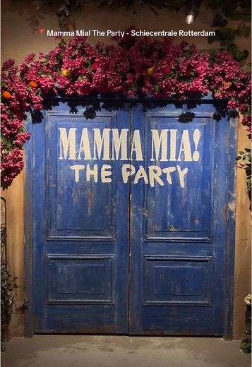Unforgettable ABBA Experience at Mamma Mia! The Party