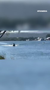 Um barco da Marinha 🇨🇱 arruinou uma competição de remo ao descer o rio em alta velocidade. | Craques