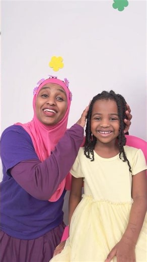 Head Shoulders Knees and Toes | Learn Body Parts with Mom #kidssongs #nurseryrhymes