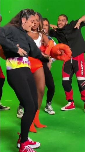 Behind the scenes of the Holla music video #jreysoul #blackeyedpeas #jessicareynoso