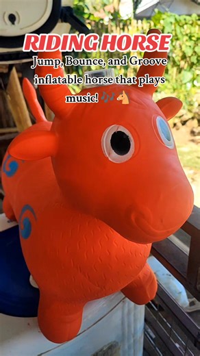 Discover the Large Jump Vault Inflatable Horse – a fun, thick, explosion-proof inflatable trampoline toy for children. Perfect for outdoor play, this colorful inflatable horse features built-in music to keep kids entertained and active. Durable and safe, it’s an ideal gift for energetic kids who love jumping and bouncing. perfect gift for your little jumper! 🎁🎵 inflatable horse toy, children's outdoor toys, jump vault trampoline, explosion-proof inflatable, inflatable toy with music, kids jump