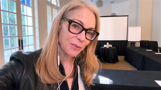 This past week, I delivered two workshops for 12 women presidents: Rock The Room® & The Art of Listening. It's easy to get a little anxious or stressed before an event, but it’s so important to reconnect with what I call the “nobility behind your work”—your Noble Intent™—and your Throughline. For me, it's about helping people express their hidden genius. These presidents have important messages to deliver to their teams. It's one thing to have a vision; it's another to communicate it and to insp