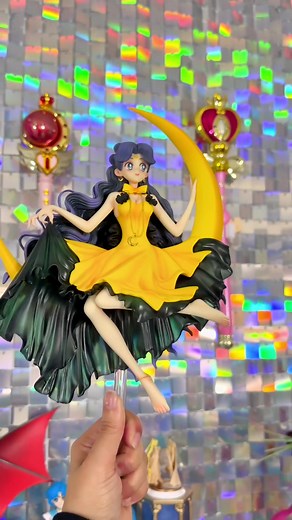 Human Luna Figure: A Review of Sailor Moon S