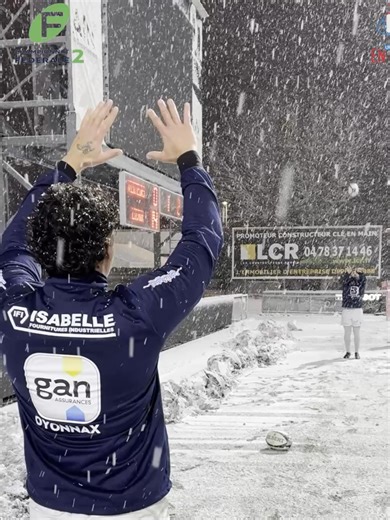 SAINT CLAUDE #FCSAINTCLAUDERUGBY vs #CercleSportifLédonien #fédérale2 #LigueRugbyBGFC #rugby #2k25 #2k26 🏟stade Charles MATHON, Oyonnax 📆 10/01/2026 ⏰19h15 Le match est accessible en Direct/LIVE sur notre chaîne Youtube Merci à nos partenaires: #RugbyApprovedDijon #FormapiCFAduSportBFC @paramourdurugby https://agences.swisslife-direct.fr/fr/france-FR/0071248/gaujour-carnet-assurances/details #FYP #unesaisonenovalie