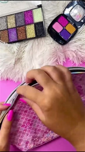 ASMR Mannequin Head Makeup for Relaxation