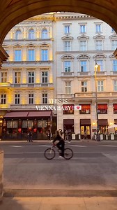 Vjena e BUKUR, Ofertat e fibula's edhe ma t’BUKURA. - 4 Ditë €399, Nisja më 15 Mars. Vizitohet: Vjenë. Fjetje: 3 net në Vjenë. Mëngjeset në Hotel. Fluturimi Prishtinë - Vjenë - Prishtinë. Transfertat për në Prishtinë dhe Shëtitjet me Autobus. Shoqërues Shqiptar gjatë udhëtimit. SIGURI DHE KUALITET 100% Vetëm me FIBULA your TRAVEL expert! Ju mirëpresim në zyret tona në: 038/045/049 24 25 26, Prishtinë dhe Albi Mall 045 87 55 55, Pejë 045 37 35 55, Prizren 045 37 36 66, Gjakovë #yourTRAVELexpert #