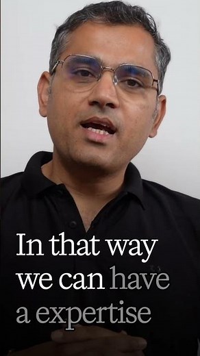 Inside a Tumor Board: How Doctors Make 360° Cancer Decisions