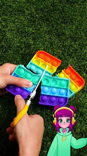 Epic Pop It Party! 🎉 DIY Fun for Everyone