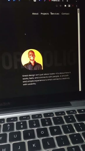 Remove Framer Badges from your Free Plan Site #framer #shorts