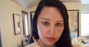 Amanda Bynes Shares Update on Engagement, Therapy and School