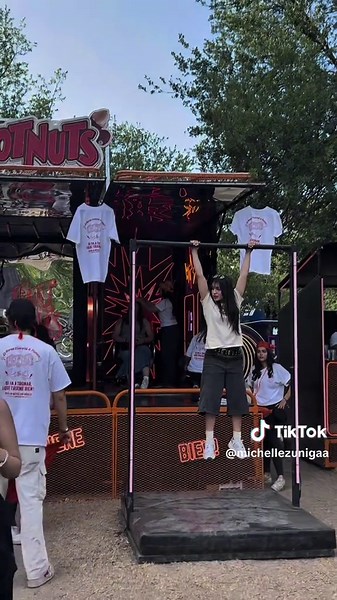 Calisthenics Meets Gym: Achieving Results