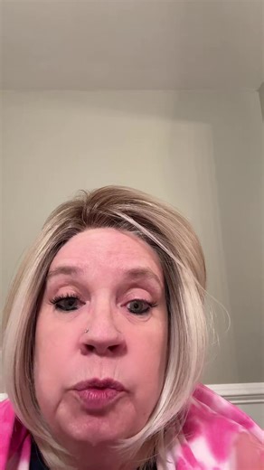 How to Install Cluster Eyelashes Like a Pro