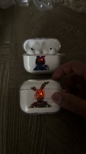 Five Nights at Freddy’s airpod case #fivenightsatfreddys #springtrap #fnaf #fnafedit #freddy