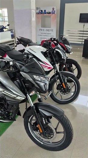 brand new bajaj pulsar Ns125 allcolors 🤍 🤍 bike #foryou #video @ymnvlogs