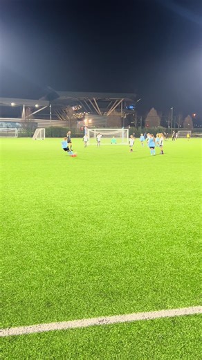 Mastering Free Kicks: The Art of Precision