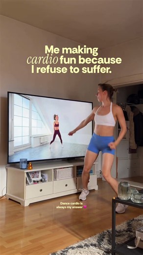 Me making cardio fun because I refuse to suffer. 😂💃🏼 #danceworkout