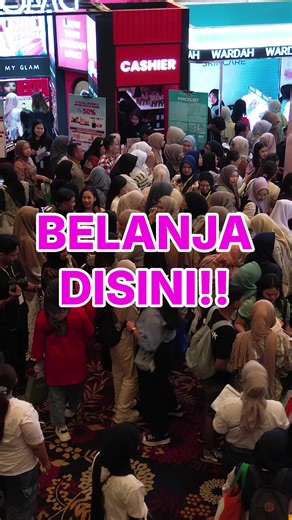 BE ON FEST Goes to Ramadan is back!🛍️ The Ultimate Beauty, Fashion & Lifestyle Festival hadir dengan 150 brand ternama, spesial jelang Ramadan dengan promo hingga 90%!!🤩 Saatnya glow up, refresh look, dan lengkapi kebutuhan lebaranmu dengan belanja yang lebih nyaman tanpa mengganggu momen ibadahmu☺️ 🗓 6–8 Februari 2026 📍 Trans Convention Centre, Bandung 🎟 FREE ENTRY! Ajak bestie kamu dan rasain serunya BE ON FEST 2026🌟 BE ON YOU — Beauty, Fashion And Lifestyle Are You!!! #eventbandung #beo