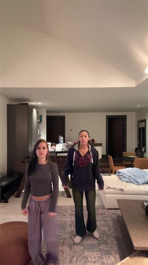 Dance Trends for Two People: Fun TikTok Dances