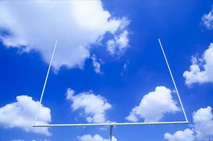 What Are the Advantages and Disadvantages of Metrics in Business Management?