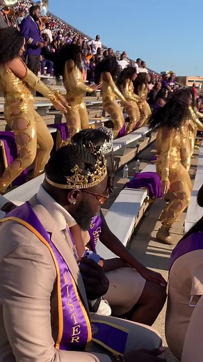😍💜💛 #forevergolden👢✨ #alcornstateuniversity #jfy #fyp #alcornstate #alcorn #swacdancers #goldengirls #BigInkEnergy #hbcudancers #hbcubands