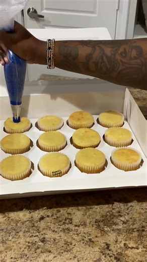 1K views | Sonic Cupcakes #CLTBaker #cltbakery #charlottebakery #charlottecakes #cakesofcharlotte #clteats #cltfood #charlottefoodie #charlottenc #cltlocal #homebaker #customcakes #ButtercreamCakes #cakedecorating #fondantcake #bakersofinstagram #smallbusinessbaker #cakeartist #cupcakelove #bakedwithlove #cakegoals #cakestagram #dessertlover #sweettooth #cakesofinstagram #bakinglove #instabaker #TreatYourself #dessertsofinstagram #supportlocalbusiness | Bianca's Tastee Xchange | Facebook