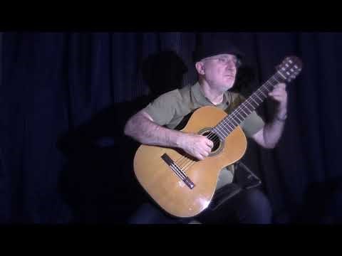 Watch This Guitarist Transform Dance Rondo into Pure Art