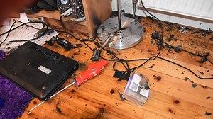 How Smartphone Batteries Catch on Fire