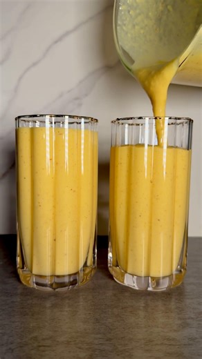 Orange 🍊 smoothie for breakfast #smoothie #shorts