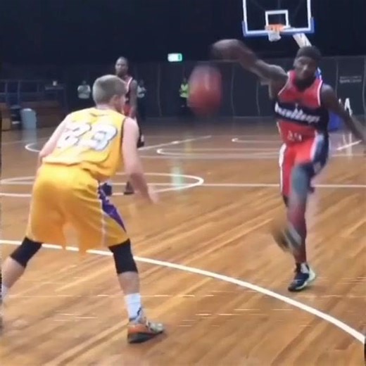 Bone Collector: Epic Streetball Highlights