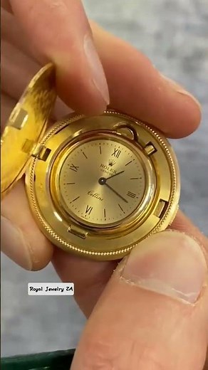 Timeless Elegance – Luxury Gold Bracelet Watch by Rolex #gold #jewellery #ذهب #watch #goldnecklace