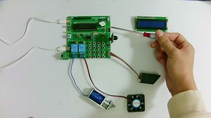 【dz-387】基于单片机智能防盗密码锁控制系统设计