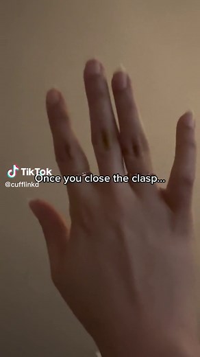 CuffLink’d DIY permanent jewelry delivered to your door 📦 No welding or jeweler required ✨ #permanentbracelet #permanentjewelry #cufflinkd #cuffingseason