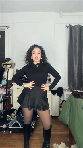 Silly Makeup Moments: GRWM and Storytime