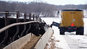 16K views · 226 reactions | Profit margins are usually tight for cattle producers. They’re even tighter if you’re not maximizing your herd’s time at the bunk with maximum nutrition and minimal feed waste. A vertical feed mixer may be part of the feed cost equation for your operation. Check out the VT660 twin-screw vertical mixer by Vermeer here: https://bit.ly/3eyn4lJ. | Vermeer Agriculture | Facebook