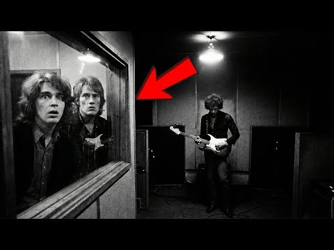 Mick Taylor Watched Jimi Hendrix for 9 Minutes — Then Whispered “We’re Not Even Playing Guitar”