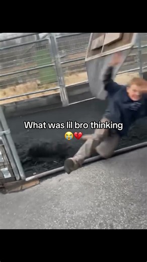 😭💔 #viral #blowthisup #fyp | lil bro